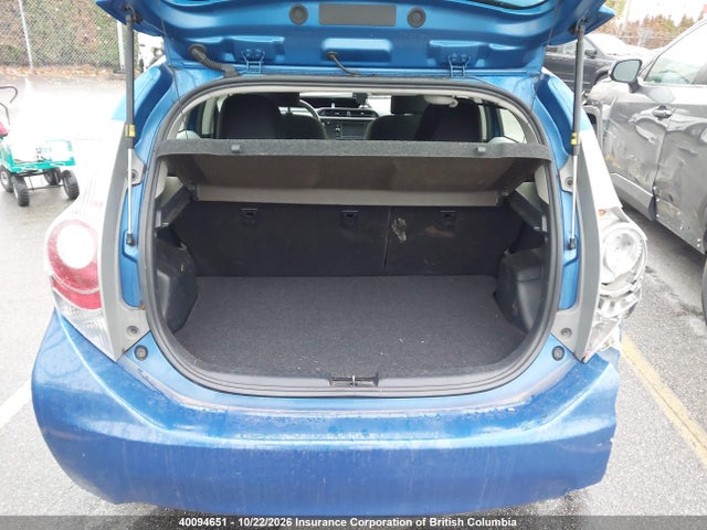 JTDKDTB35E1572401 Toyota Prius
