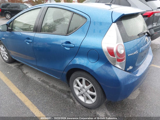 JTDKDTB35E1572401 Toyota Prius