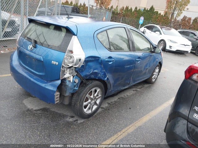 JTDKDTB35E1572401 Toyota Prius