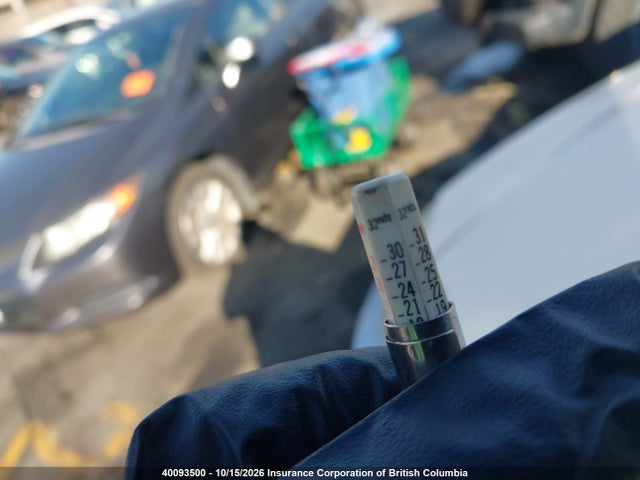 40093500 :رقم المزاد ، 1HGEJ6227WL802803 vin ، 1998 Honda Civic Dx مزاد بيع