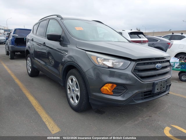 Продаж на аукціоні авто 2018 Ford Escape S, vin: 1FMCU0F73JUC15545, номер лоту: 40094696