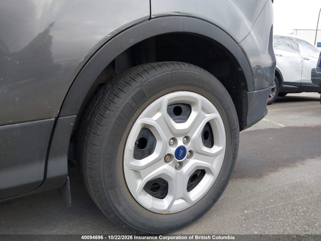 Продаж на аукціоні авто 2018 Ford Escape S, vin: 1FMCU0F73JUC15545, номер лоту: 40094696