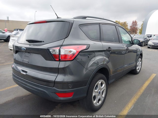 Продаж на аукціоні авто 2018 Ford Escape S, vin: 1FMCU0F73JUC15545, номер лоту: 40094696