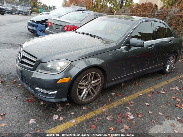WDDGF8AB4EG164965 Mercedes-Benz C 300 4matic