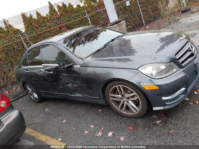 WDDGF8AB4EG164965 Mercedes-Benz C 300 4matic