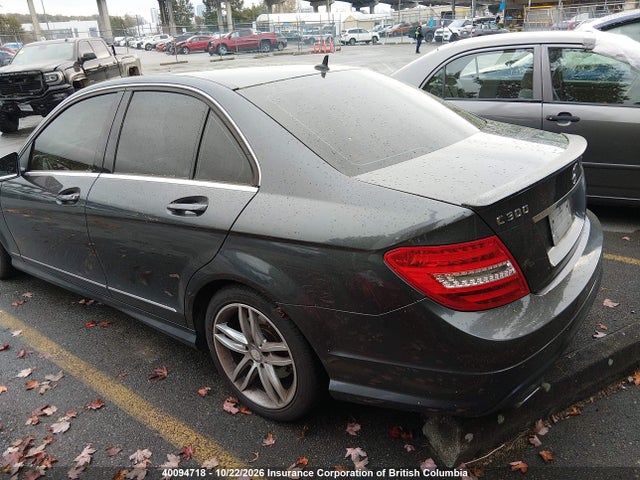 WDDGF8AB4EG164965 Mercedes-Benz C 300 4matic