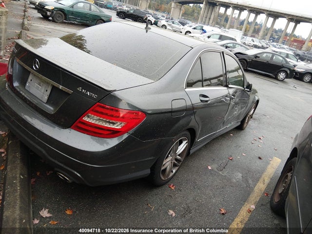 WDDGF8AB4EG164965 Mercedes-Benz C 300 4matic
