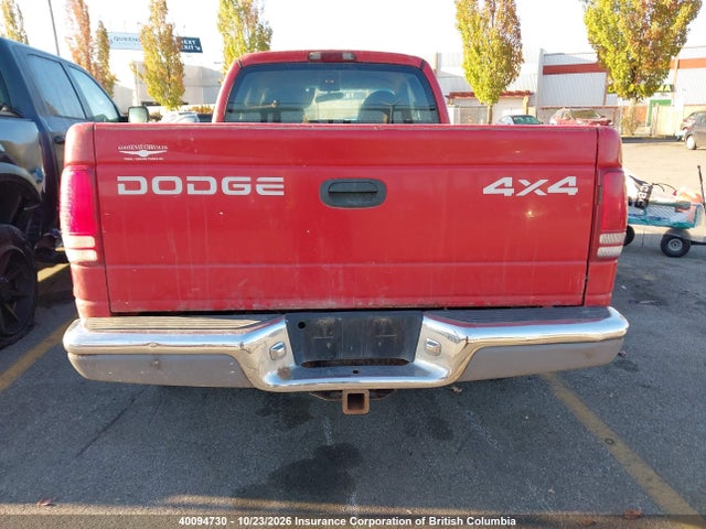 40094730 :رقم المزاد ، 1B7GG22Y1XS105718 vin ، 1999 Dodge Dakota مزاد بيع