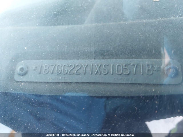 40094730 :رقم المزاد ، 1B7GG22Y1XS105718 vin ، 1999 Dodge Dakota مزاد بيع
