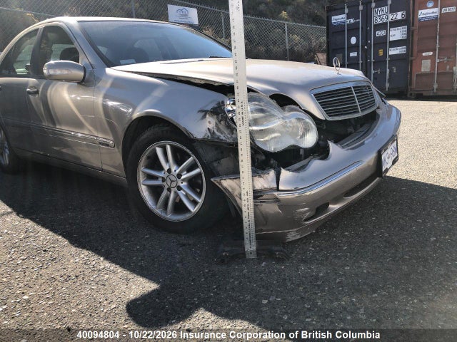 40094804 :رقم المزاد ، WDBRF40J44F466506 vin ، 2004 Mercedes-benz C 230 Classic/sport مزاد بيع