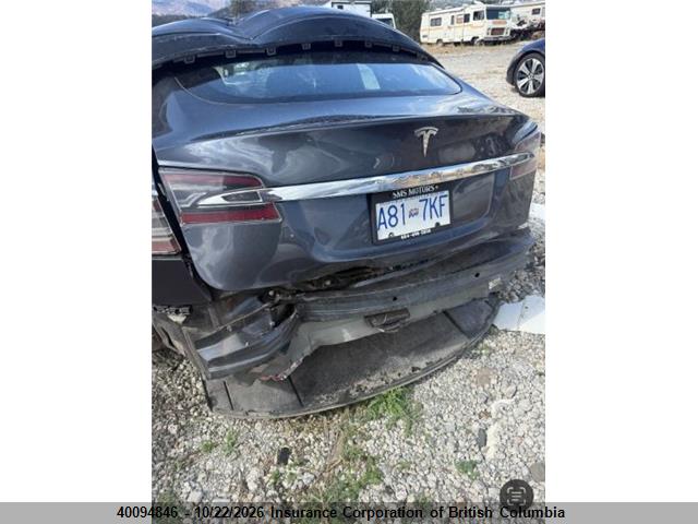 40094846 :رقم المزاد ، 5YJSA1E26GF175127 vin ، 2016 Tesla Model S مزاد بيع