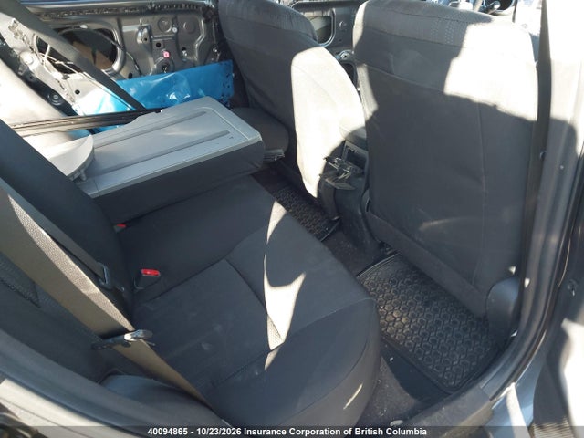 2T1KU4EE8EC136592 Toyota Matrix