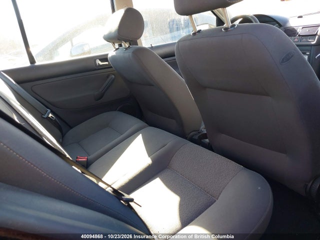 40094868 :رقم المزاد ، 9BWEL21J984014814 vin ، 2008 Volkswagen Golf مزاد بيع