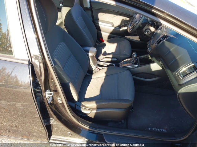 KIA Forte 2017 3KPFL4A70HE033748 Image 5