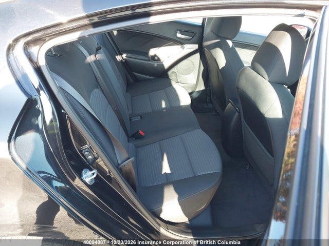 KIA Forte 2017 3KPFL4A70HE033748 Image 8