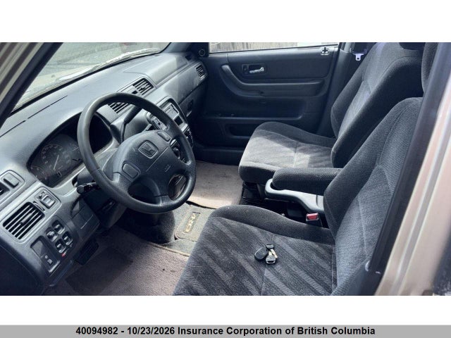 40094982 :رقم المزاد ، JHLRD1852XC810355 vin ، 1999 Honda Cr-v مزاد بيع