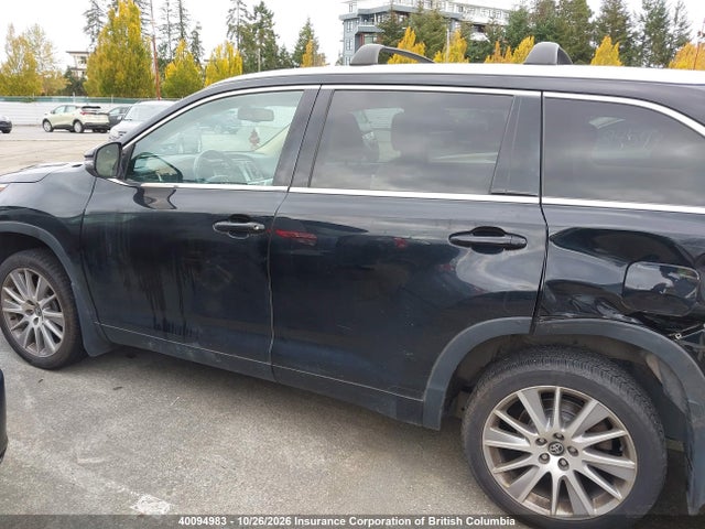 5TDJKRFH7GS318382 Toyota Highlander Xle