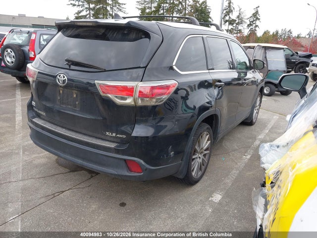 5TDJKRFH7GS318382 Toyota Highlander Xle