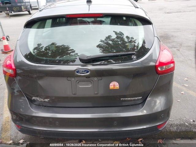 Ford Focus 2018 1FADP3N23JL253358 Image 16