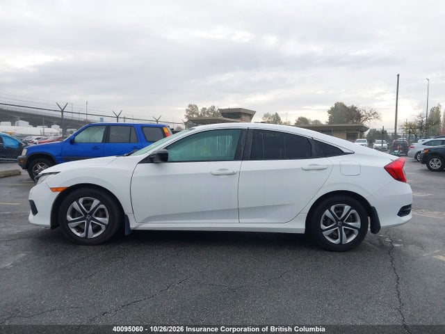 Honda Civic 2018 2HGFC2F52JH036139 Image 15