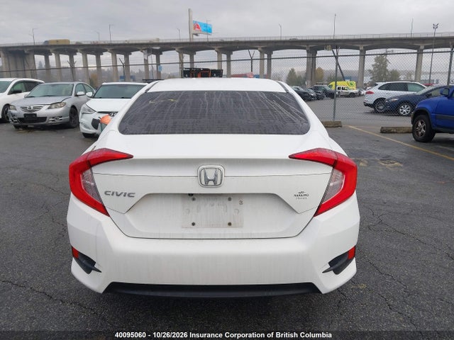 Honda Civic 2018 2HGFC2F52JH036139 Image 17