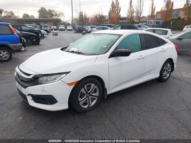 Honda Civic 2018 2HGFC2F52JH036139 Image 2