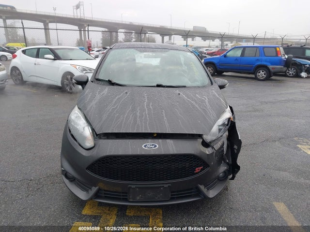 Ford FIESTA ST 2016 3FADP4GX1GM106140 Image 13