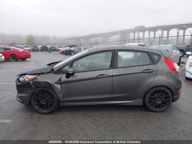 Ford FIESTA ST 2016 3FADP4GX1GM106140 Image 15