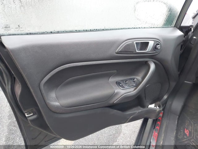 Ford FIESTA ST 2016 3FADP4GX1GM106140 Image 21
