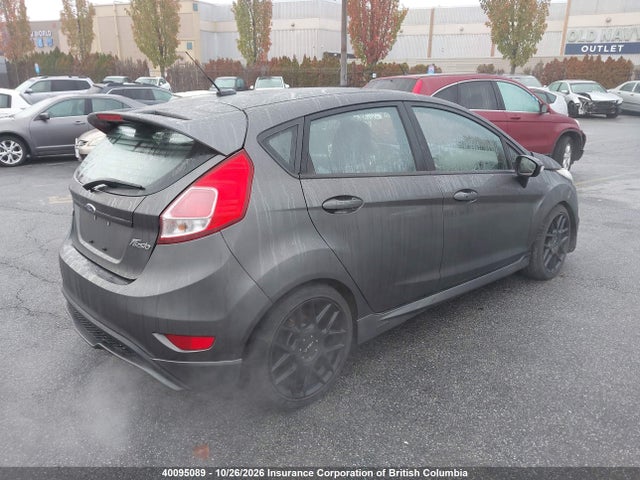 Ford FIESTA ST 2016 3FADP4GX1GM106140 Image 4
