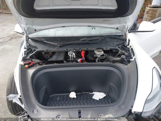 Tesla Model Y 2022 7SAYGDEFXNF512931 Image 10