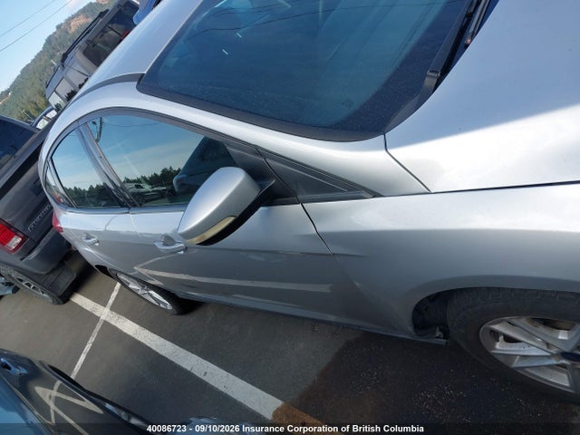 1FADP3K27HL330134 Ford FOCUS SE