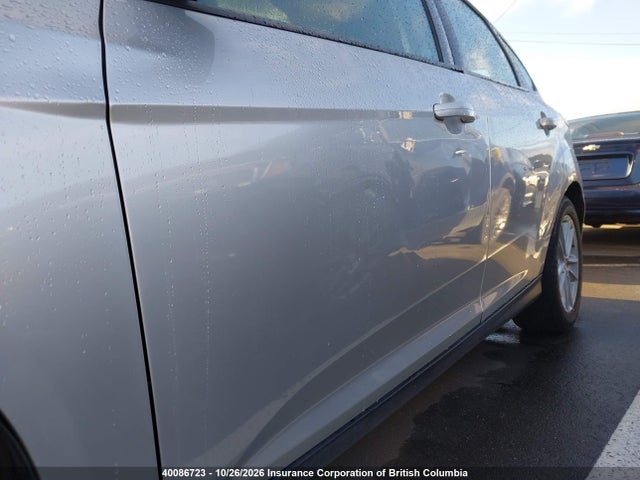 1FADP3K27HL330134 Ford FOCUS SE