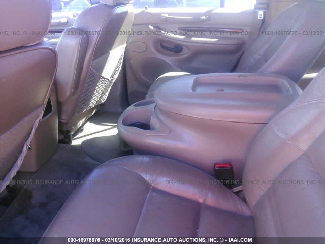 16978676 :رقم المزاد ، 5LMFU28L0WLJ06053 vin ، 1998 Lincoln Navigator مزاد بيع