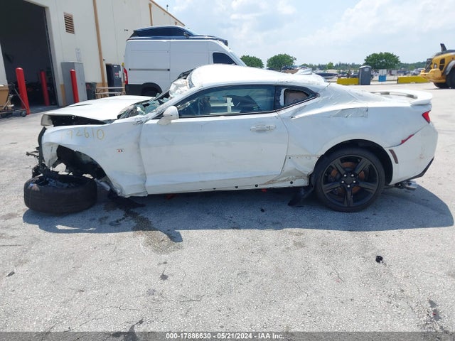 Chevrolet CAMARO 2SS 2016 1G1FH1R73G0192610 Image 13