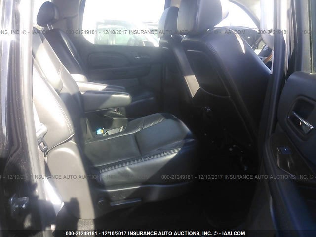 2008 CADILLAC ESCALADE ESV 1GYFK66808R258234 Photo 7