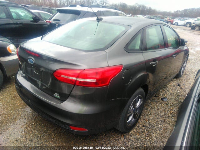 Ford FOCUS SE 2017 1FADP3FE7HL324841 Image 4