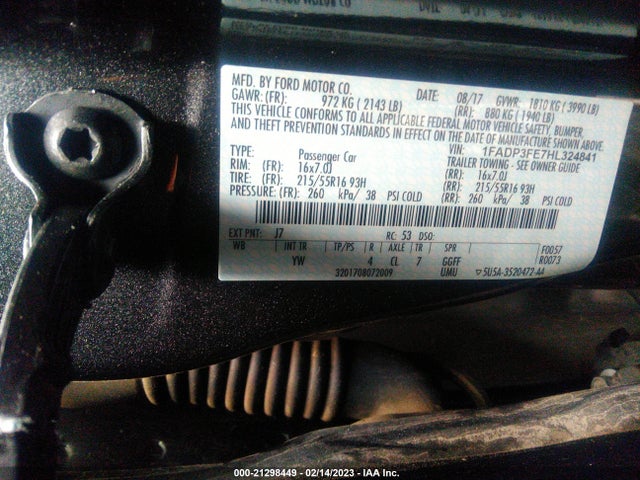 Ford FOCUS SE 2017 1FADP3FE7HL324841 Image 9