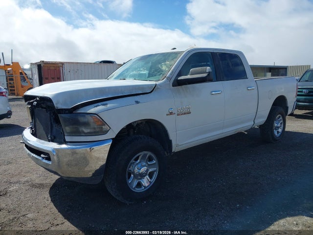 3C6UR5DL8HG601857 RAM 2500 Slt 4x4 6&#039;4 Box