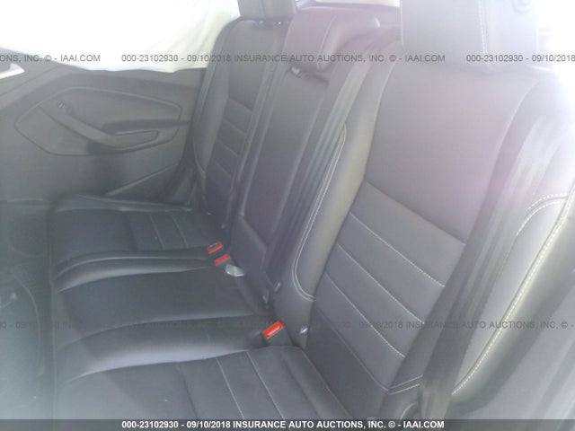 2016 Ford Escape, VIN: 1FMCU9J92GUA98126