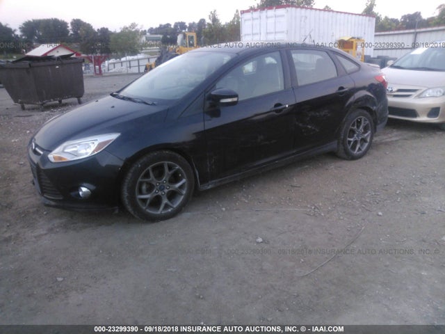 Ford FOCUS SE 2014 1FADP3F26EL359940 Image 2