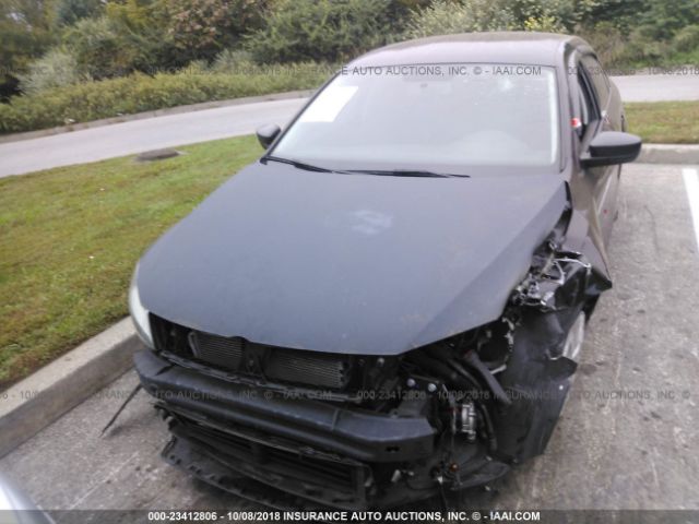 3VWD17AJ9FM215006 Volkswagen Jetta 1.8t Se