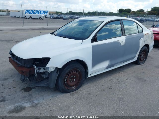 3VWDB7AJ5HM320237 Volkswagen Jetta 1.4t Se