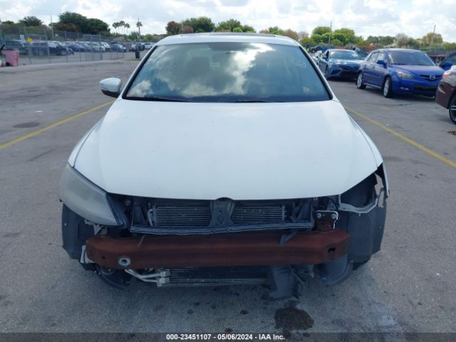 3VWDB7AJ5HM320237 Volkswagen Jetta 1.4t Se