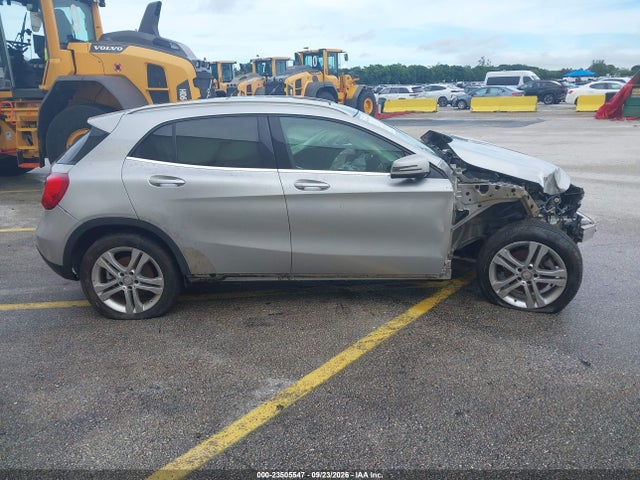 2016 Mercedes-benz Gla 250 მანქანა იყიდება აუქციონზე, vin: WDCTG4EB5GJ214409, აუქციონის ნომერი: 23505547