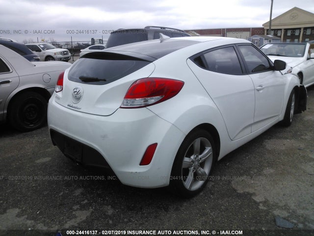 Hyundai VELOSTER 2014 KMHTC6AD3EU217921 Image 4