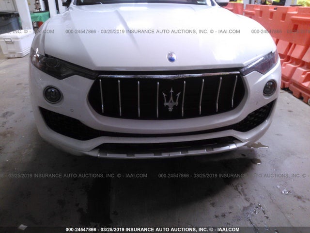 2017 Maserati Levante, VIN: ZN661XUL5HX252168