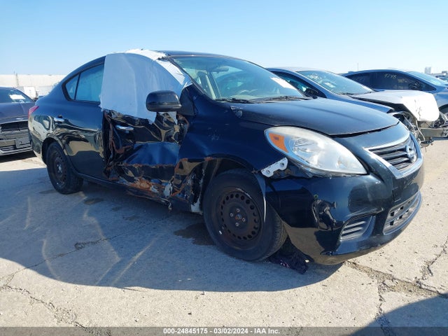 Nissan Versa 1.6 Sv 2014 3N1CN7AP8EL824148 Image 1