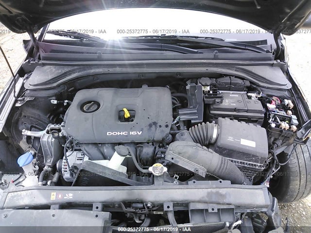 Hyundai ELANTRA SE 2018 5NPD74LF5JH354475 Image 10