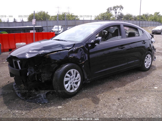 Hyundai ELANTRA SE 2018 5NPD74LF5JH354475 Image 2